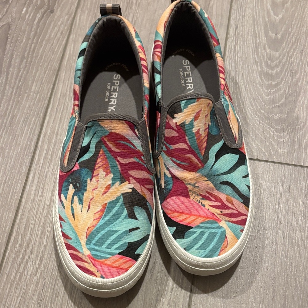 Sperry Colorful Tropical Print Slip-Ons- like new